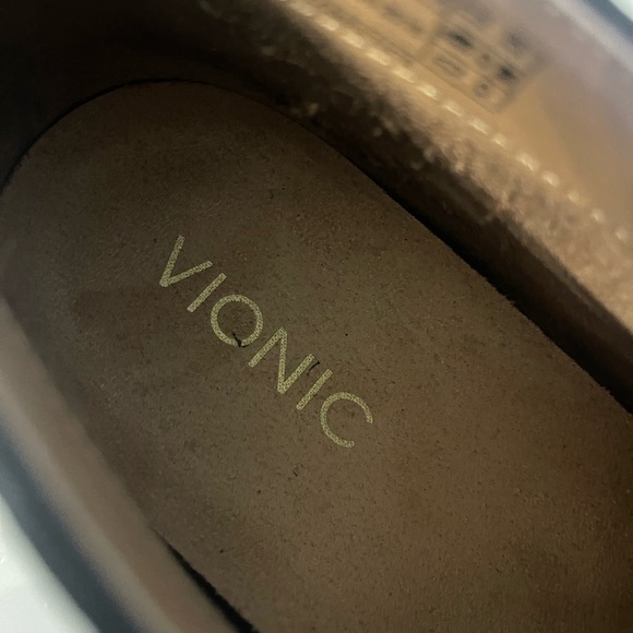 COPY - Vionic Jolene Ankle Boot - Size 11 - Picture 7 of 7